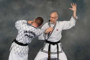 defense joint techniques in Hapkido